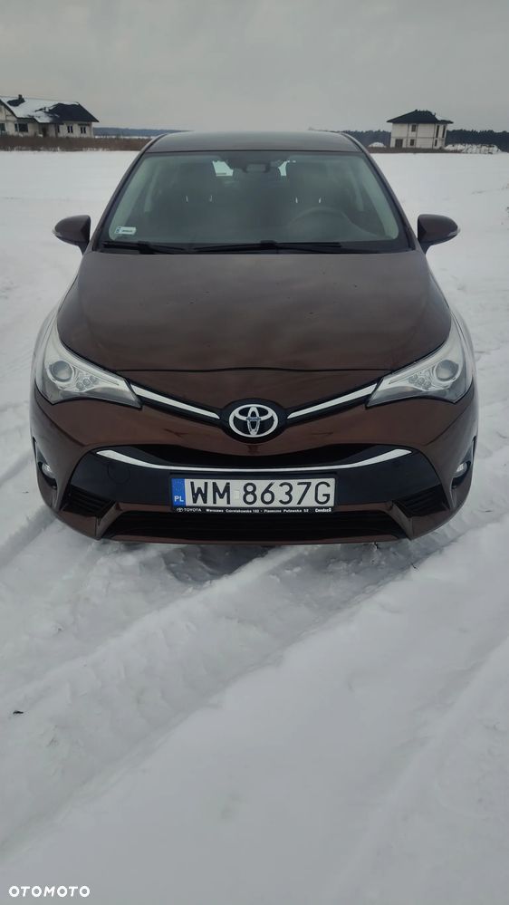 Toyota Avensis 1.8 Selection - 1