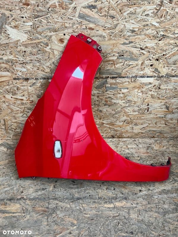 BŁOTNIK prawy HYUNDAI I10 Kod lakieru: H4