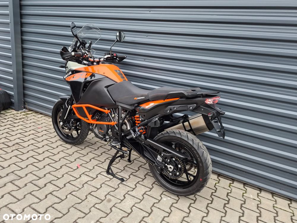 KTM Adventure - 7