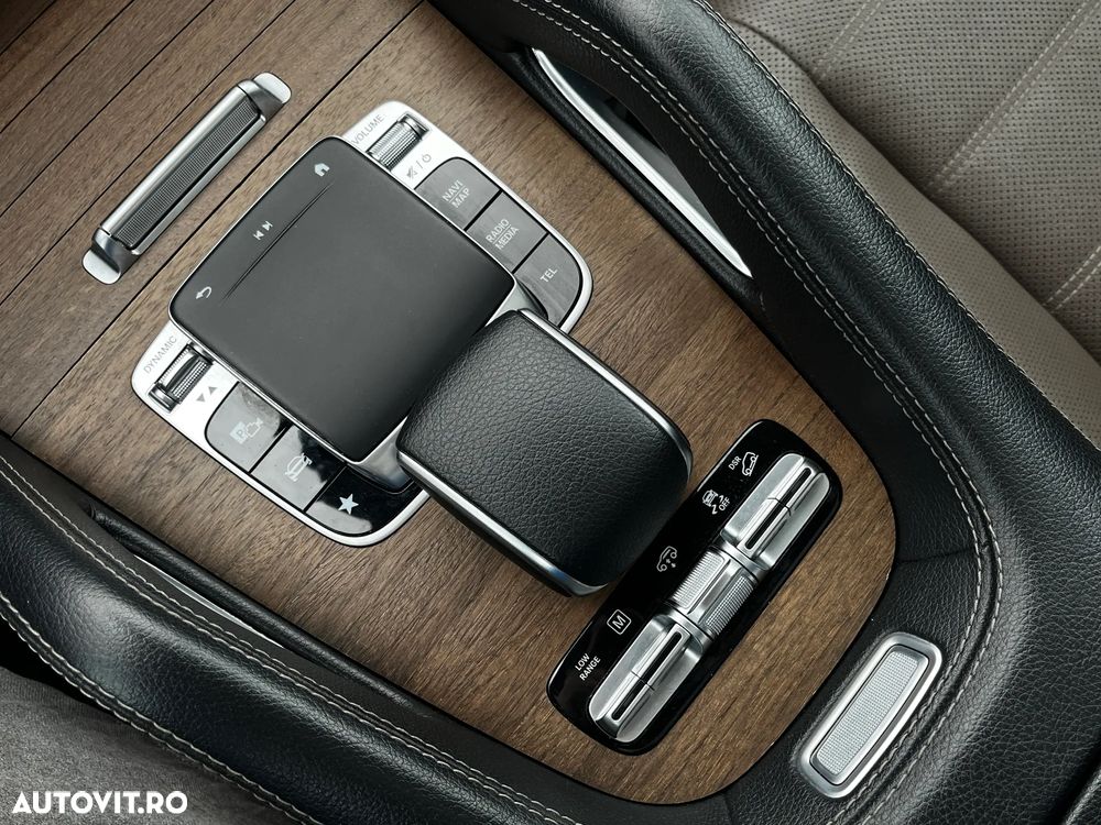 Mercedes-Benz GLE 450 MHEV 4MATIC - 24