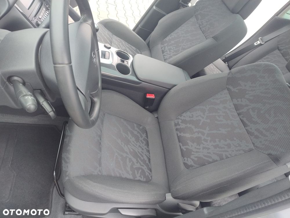 Peugeot 3008 HDi FAP 115 Active - 25