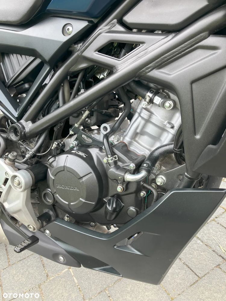 Honda CB - 20