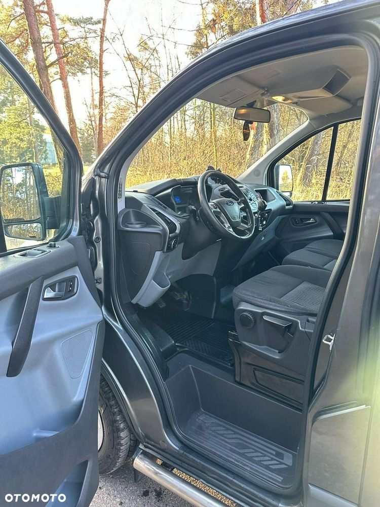 Ford Transit Custom - 9