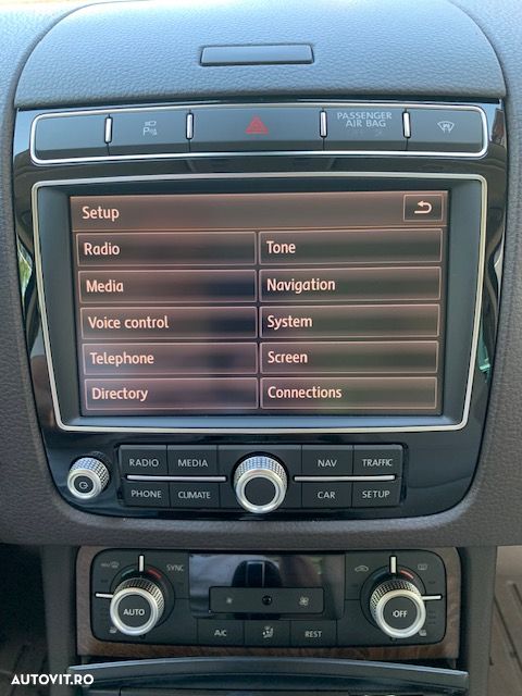 Volkswagen Touareg - 13