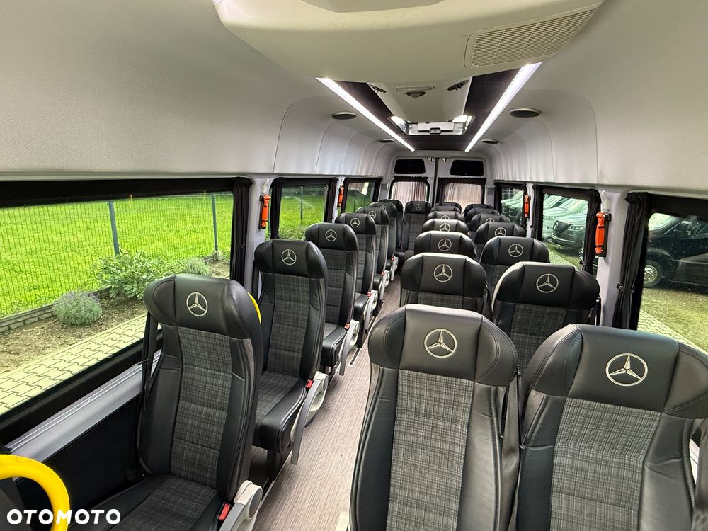 Mercedes-Benz Sprinter 516 24 miejsca - 21