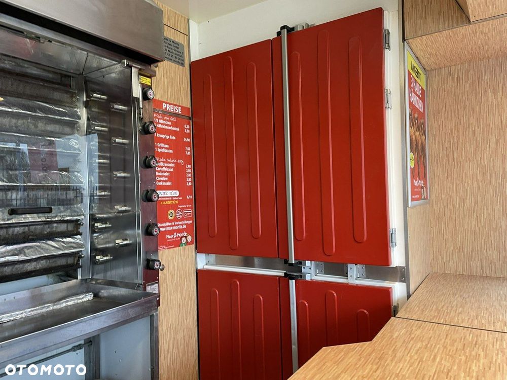 Mercedes-Benz Sprinter - 13