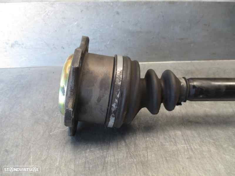 TRANSMISSÃO FRONTAL ESQUERDA AUDI A4 2001 - 8