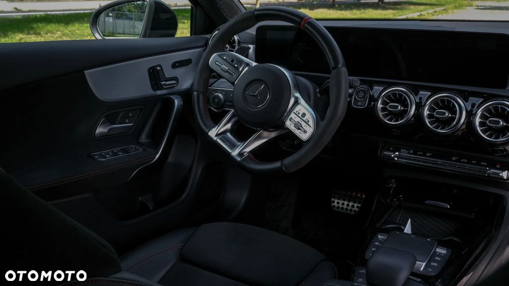 Mercedes-Benz Klasa A 35 AMG 4-Matic 7G-DCT - 10