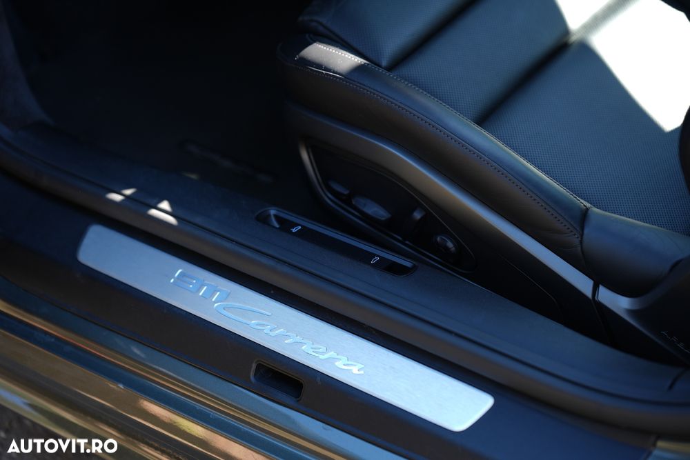 Porsche 911 Carrera PDK - 16