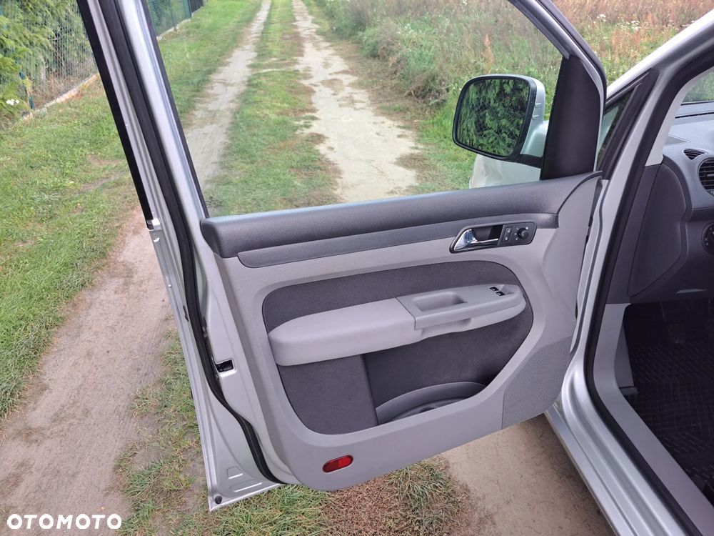 Volkswagen Caddy 1.6 Life - 11