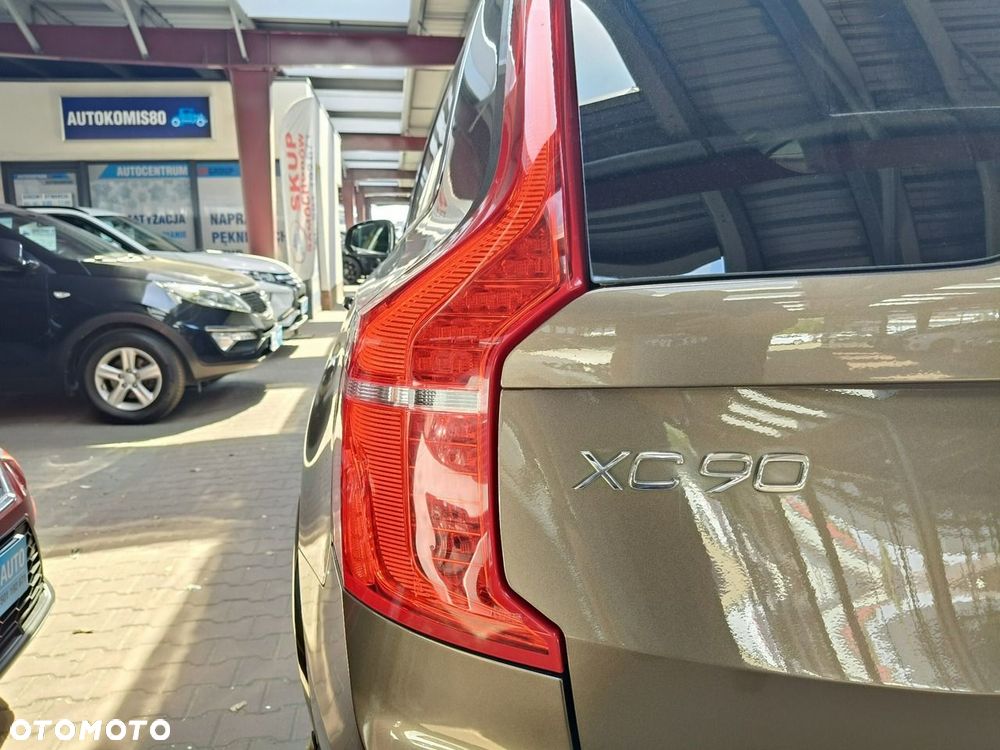 Volvo XC 90 D5 AWD Inscription - 12