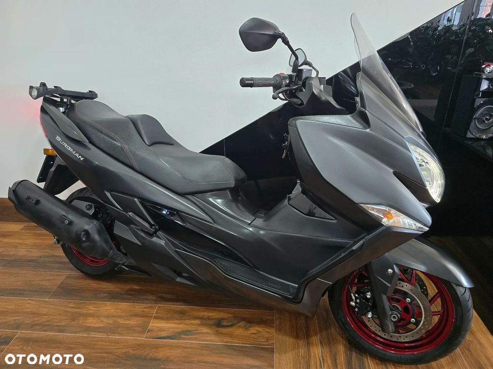 Suzuki Burgman - 29