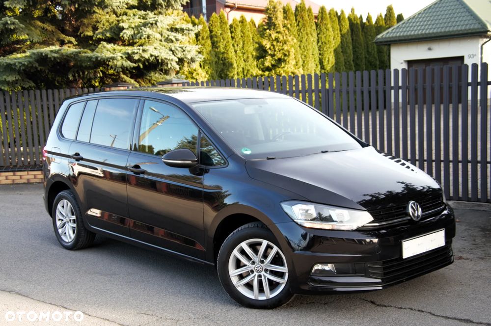 Volkswagen Touran 1.6 TDI SCR (BlueMotion Technology) DSG Trendline - 4