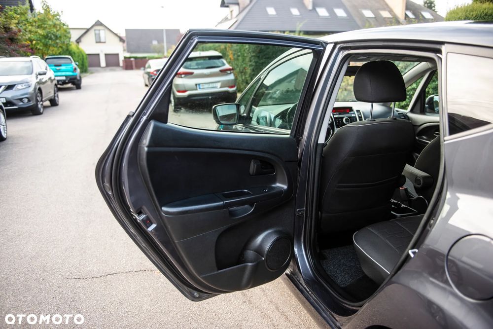 Kia Venga 1.6 CVVT Edition 7 - 27