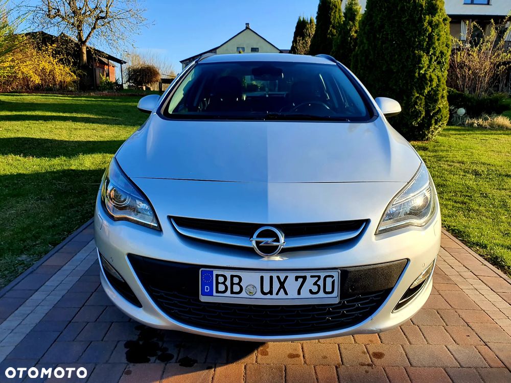 Opel Astra 1.6 CDTI Cosmo - 2