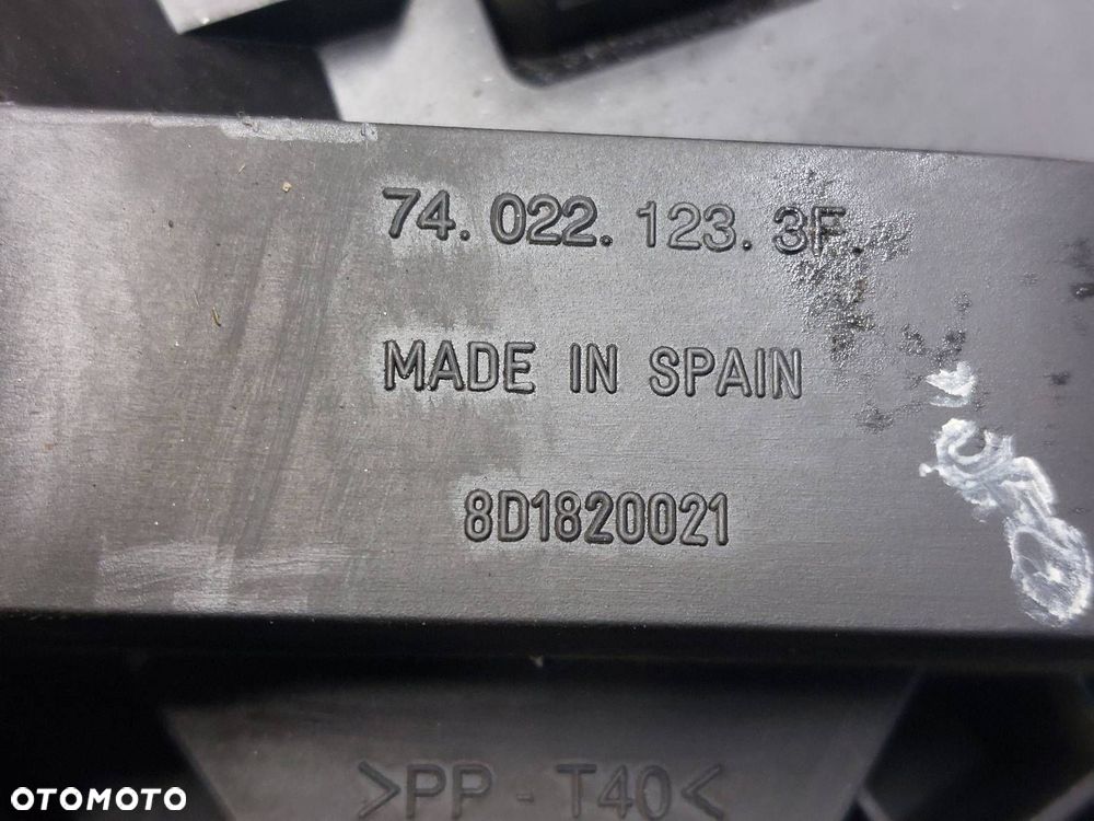 DMUCHAWA WENTYLATOR NAWIEWU VOLKSWAGEN PASSAT B5 2 PIN EU 8D1820021 - 2