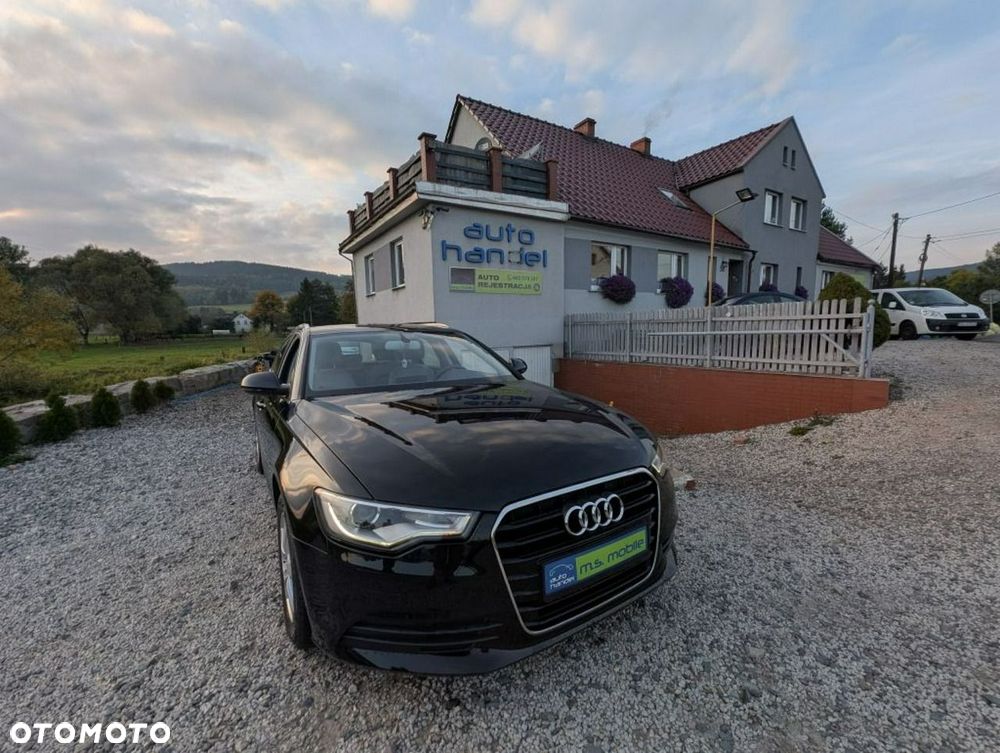 Audi A6 Avant - 1