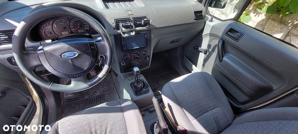 Ford TRANSIT CONNECT MK1 - 12