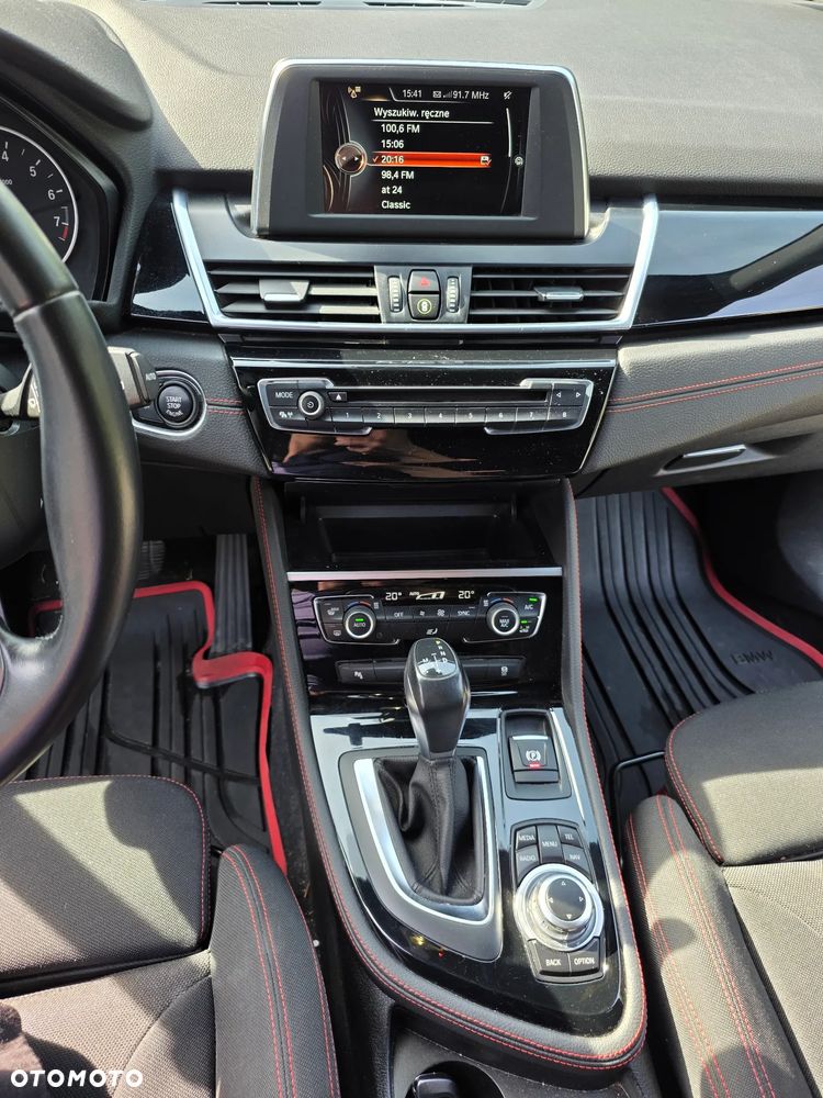 BMW Seria 2 218i Sport Line - 8