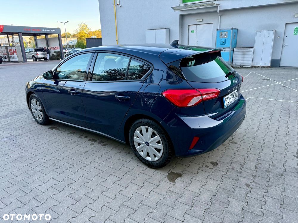 Ford Focus 1.0 EcoBoost Trend Edition - 6