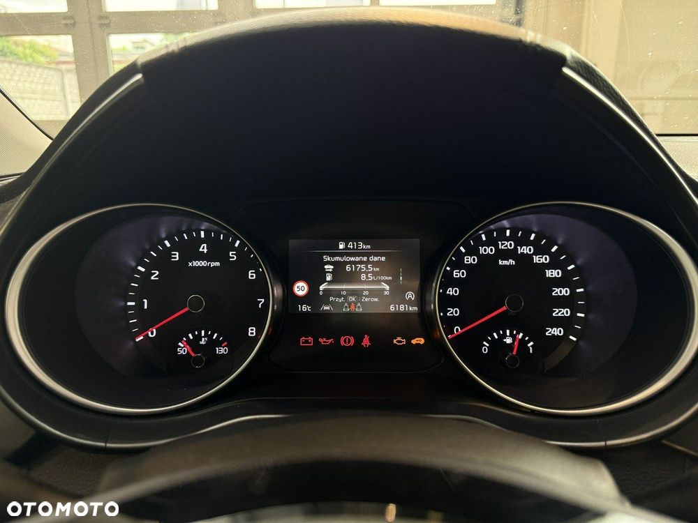 Kia XCeed - 17