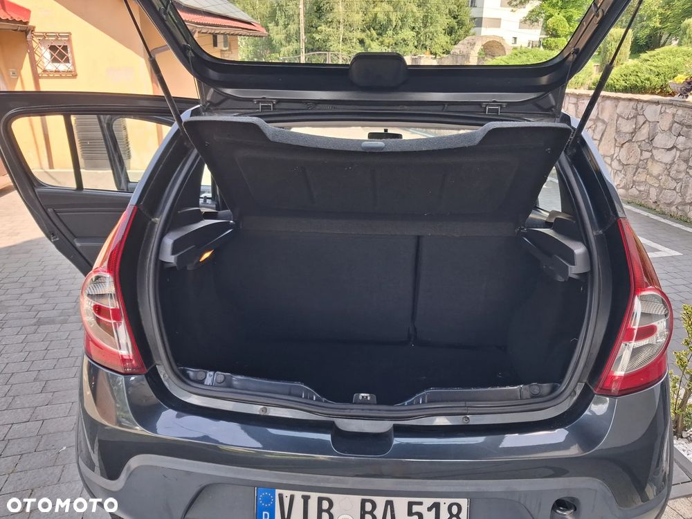 Dacia Sandero Stepway - 14