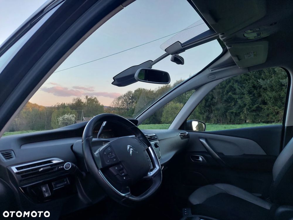 Citroën C4 SpaceTourer 1.6 PureTech Shine S&S EAT8 - 12