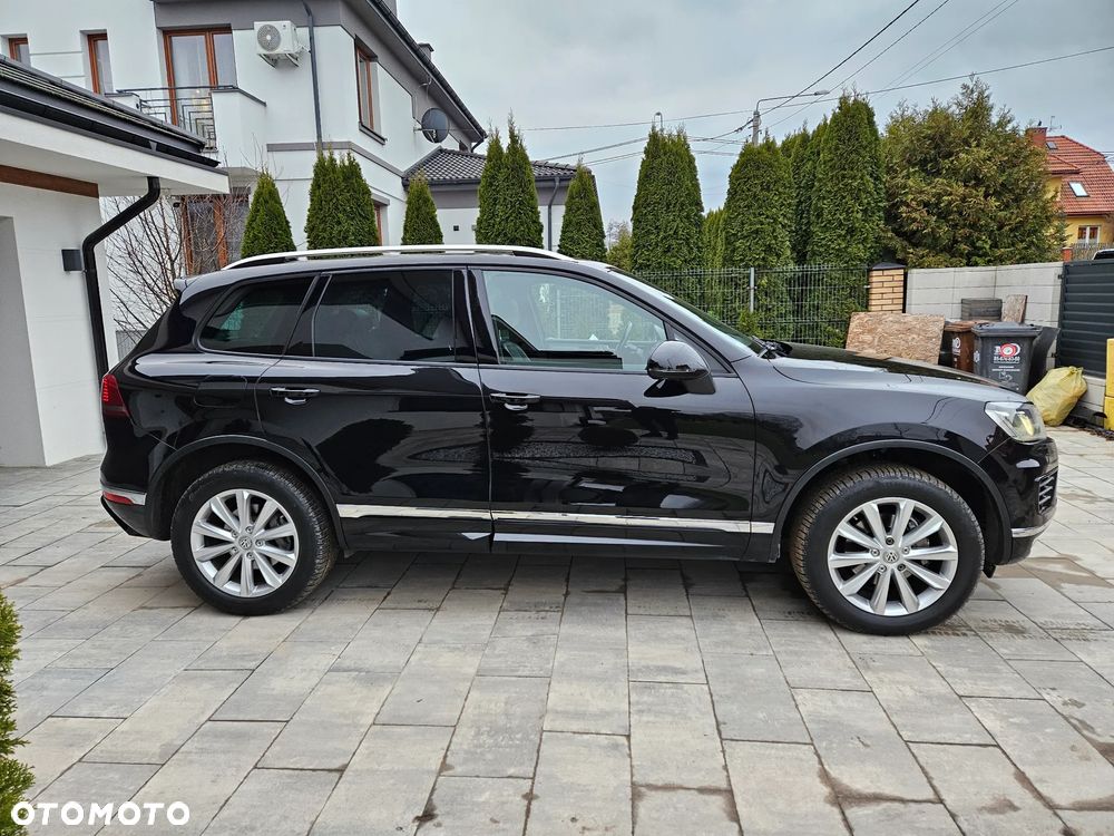 Volkswagen Touareg 3.0 V6 TDI BMT Perfectline R-Style - 6