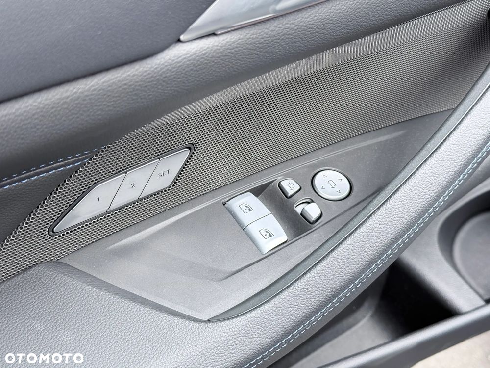 BMW Seria 4 M440i xDrive mHEV - 21