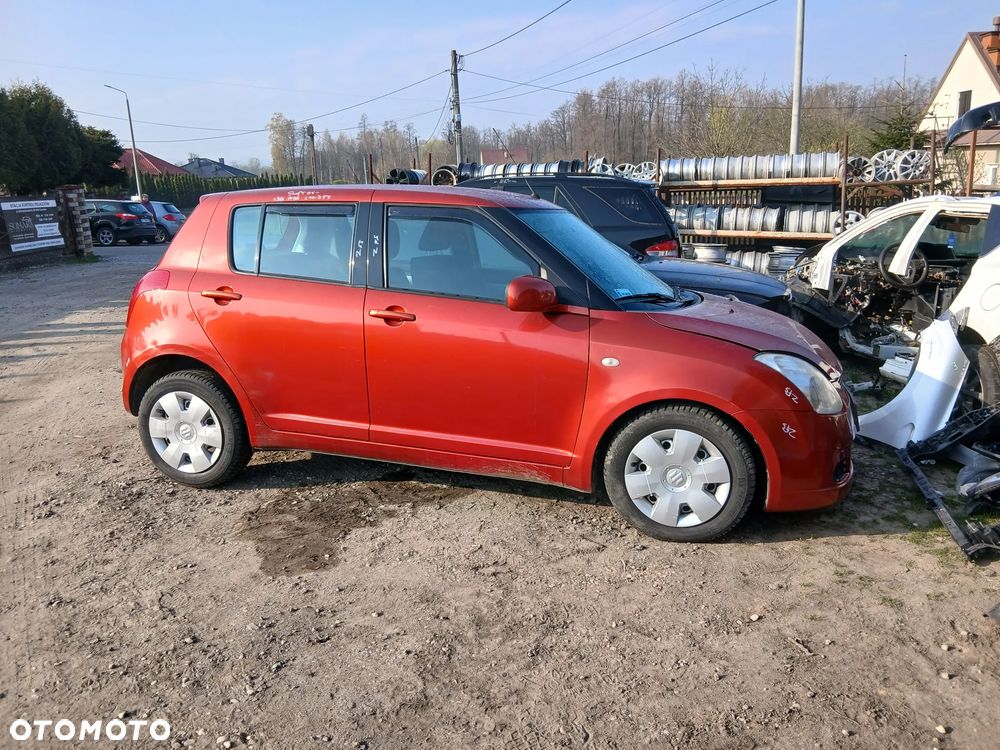 Suzuki Swift 05-  1.3 B M13A ZFS   skrzynia biegów silnik  drzwi  klapa bagażnika błotnik - 10