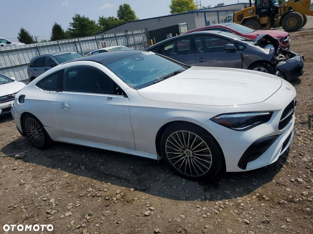 Mercedes-Benz CLE 450 4Matic 9G-TRONIC - 3