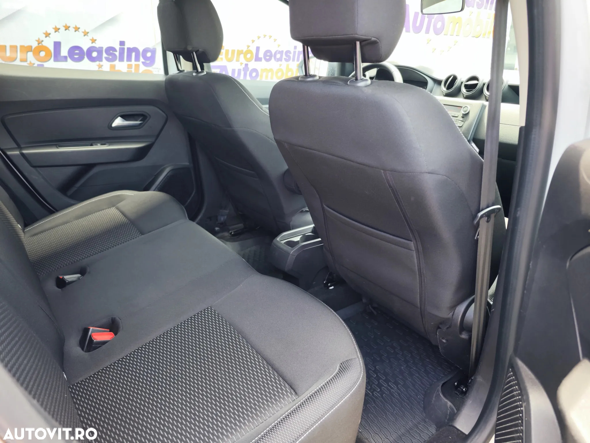 Dacia Duster 1.5 Blue dCi 4WD Comfort - 14