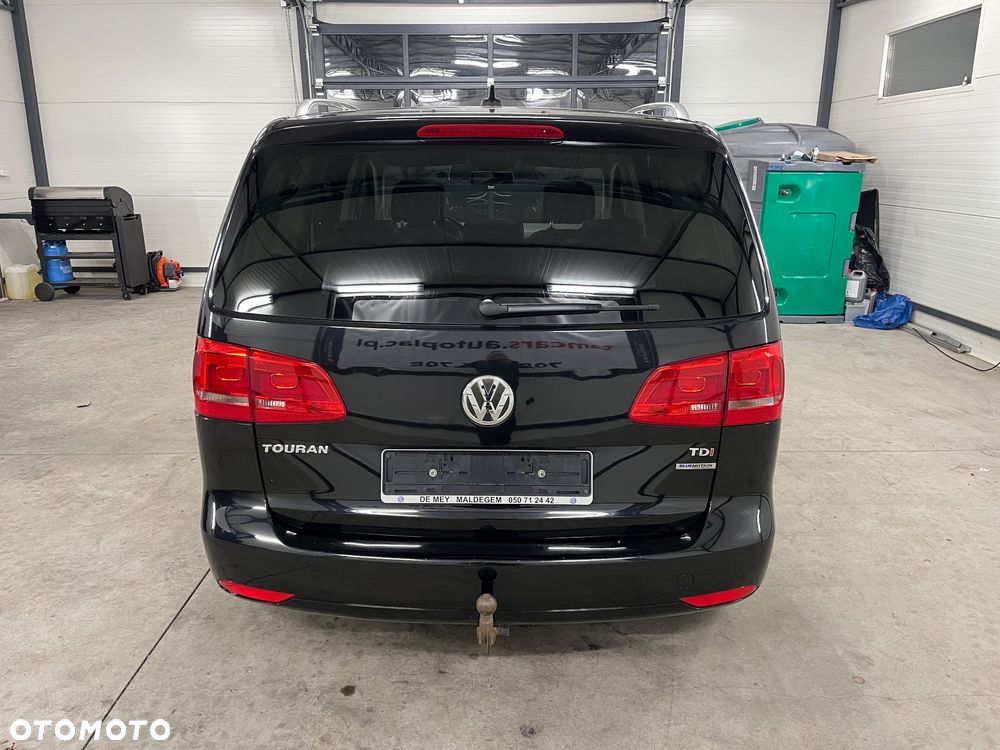 Volkswagen Touran 1.6 TDI DPF BlueMotion Technology Highline - 8