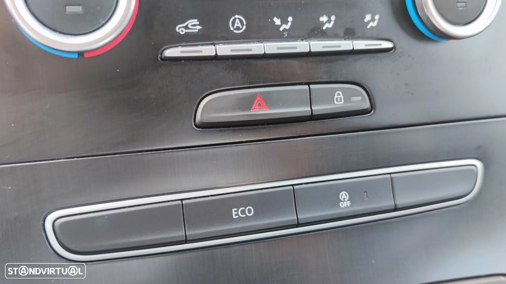 Renault Scénic ENERGY dCi 110 EDC LIMITED - 8
