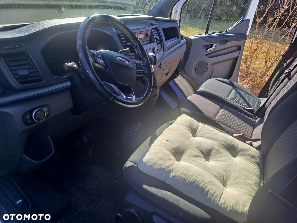 Ford TRANSIT CUSTOM - 6