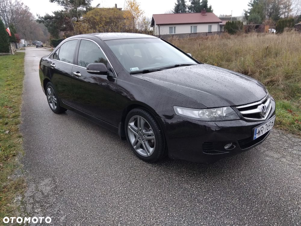 Honda Accord - 2