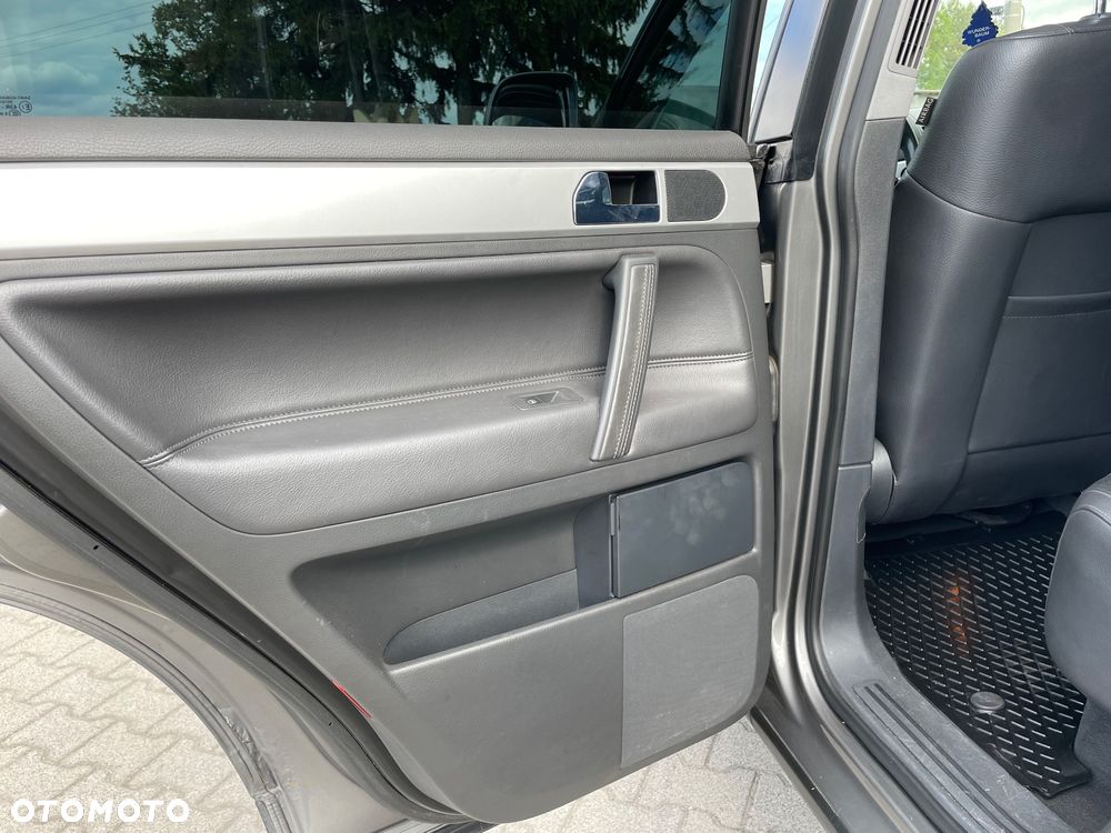 Volkswagen Touareg 2.5 R5 TDI DPF Perfect Tiptr - 22