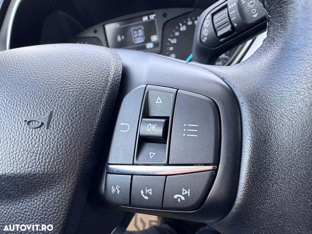 Ford Focus 1.5 EcoBlue Start-Stopp-System COOL&CONNECT - 25