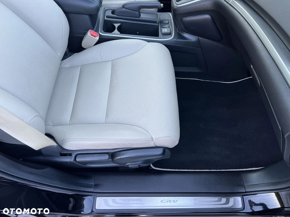 Honda CR-V 2.0 Executive (Sensing Pack / Connect+) - 35