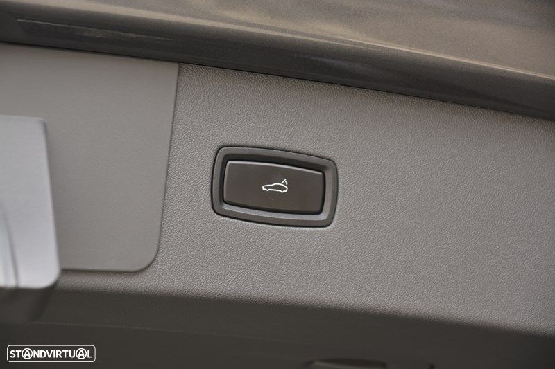Porsche Cayenne E-Hybrid - 58