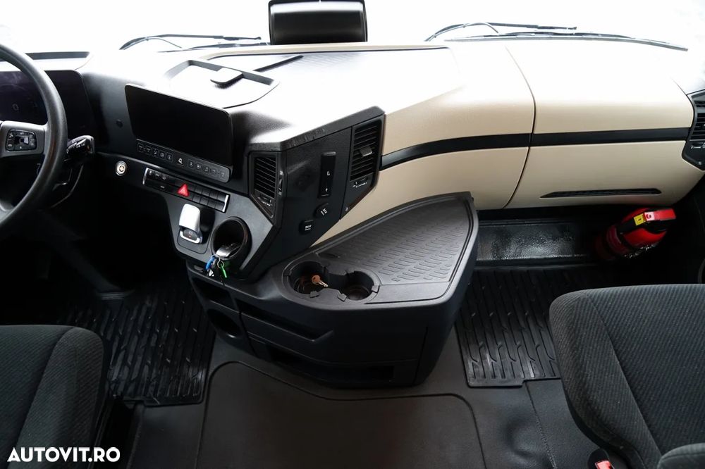 Mercedes-Benz ACTROS 1851 / RETARDER / GIGA SPACE / EURO 6 - 32