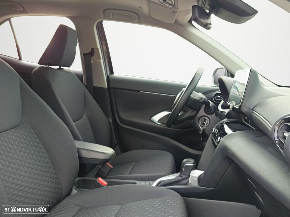 Toyota Yaris Cross 1.5 HDF Comfort Plus - 26