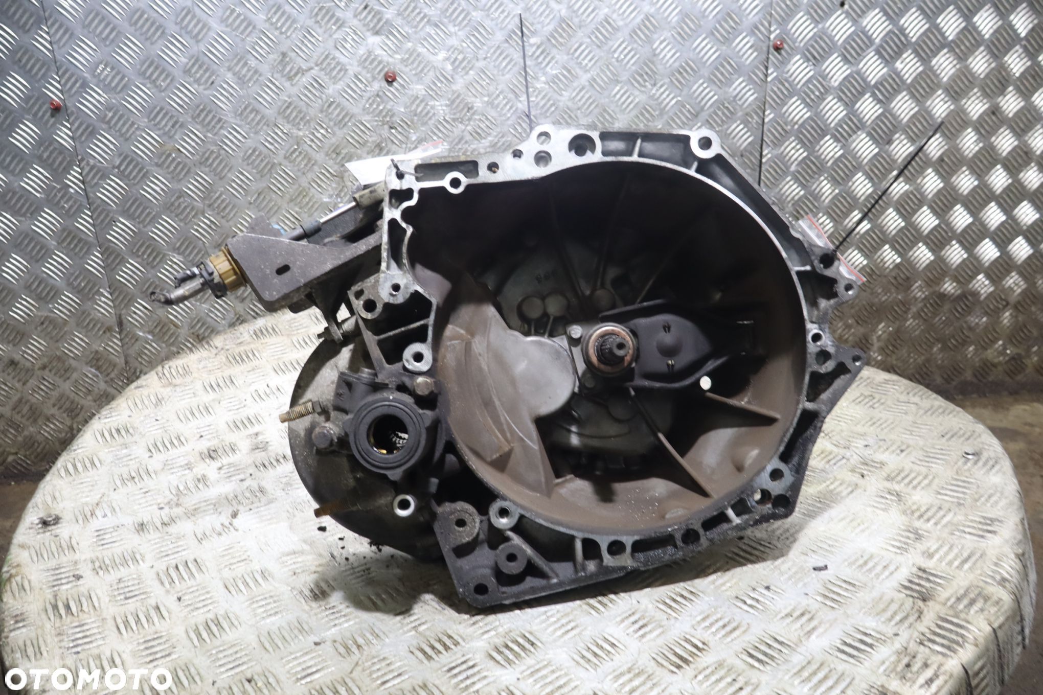 SKRZYNIA BIEGÓW 5 BIEGOWA PEUGEOT 308 I 1.6HDI - 1