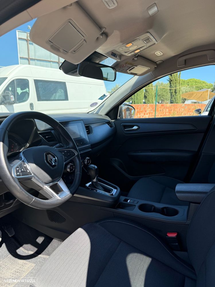 Renault Arkana 1.6 E-Tech Business - 25