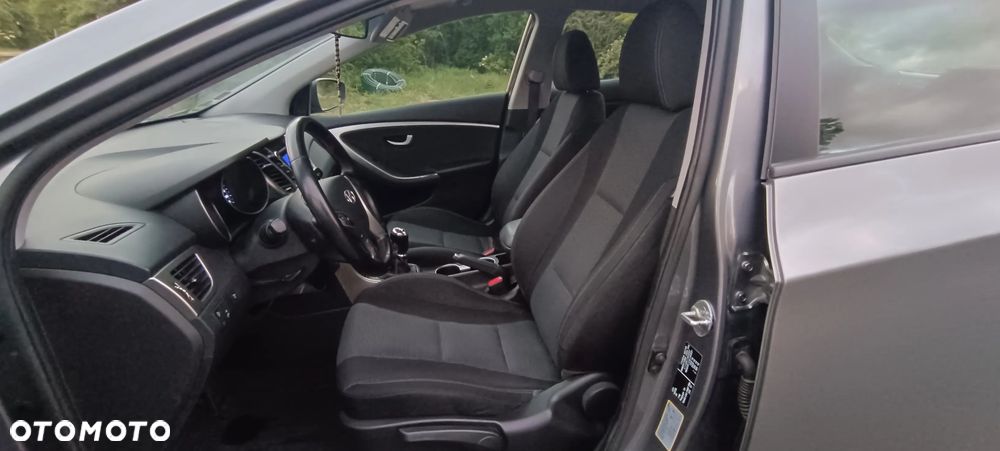 Hyundai i30 1.4 Fifa World Cup Edition - 9