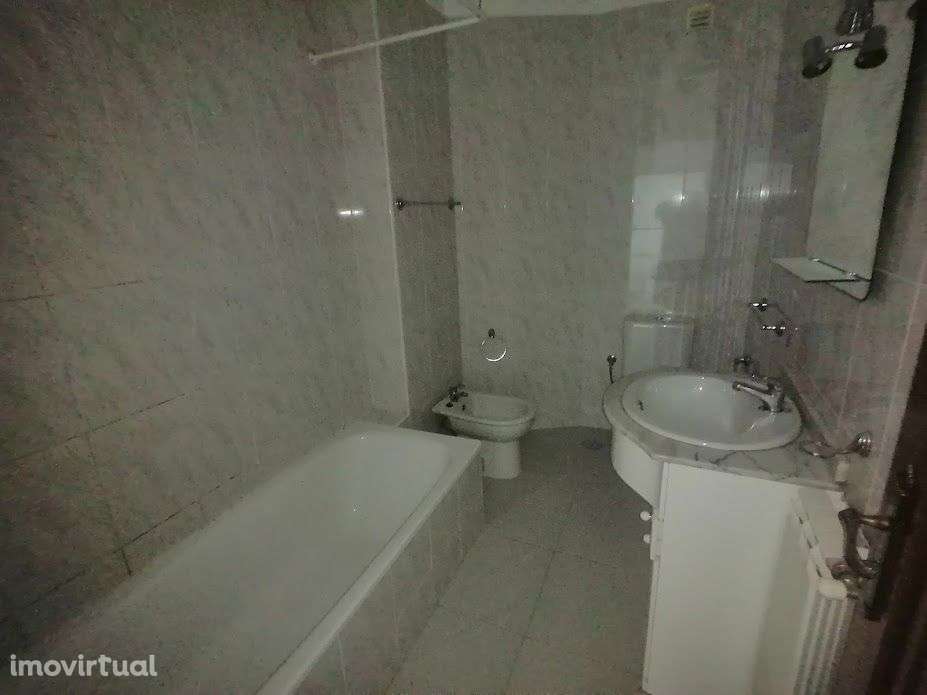 Apartamento T1 com terraço - vistas mar - Grande imagem: 2/4