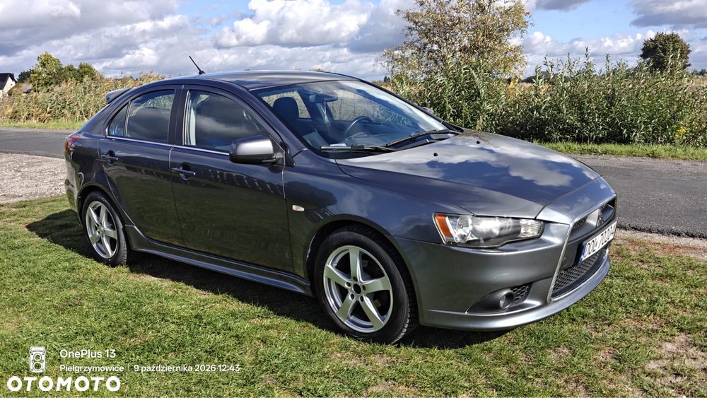 Mitsubishi Lancer - 1