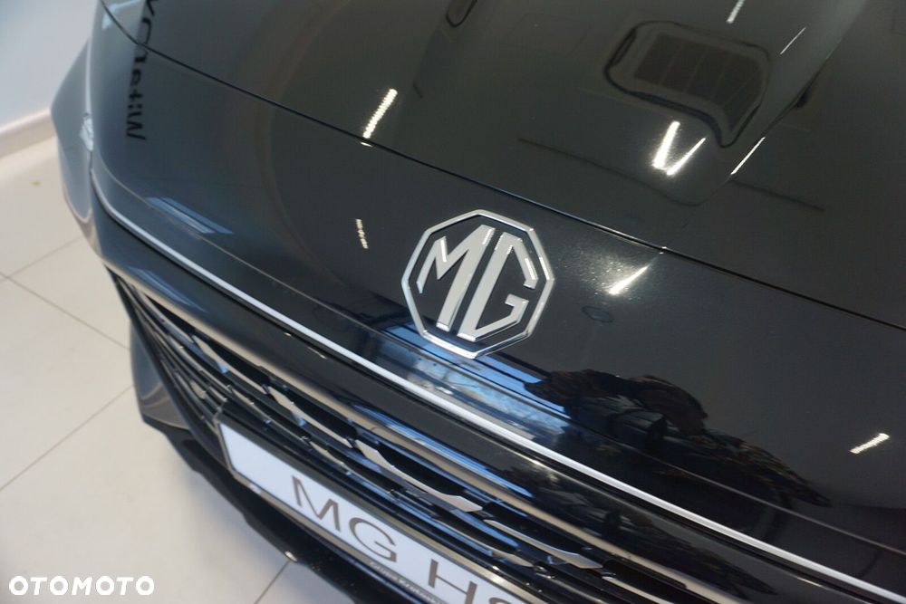 MG HS - 7