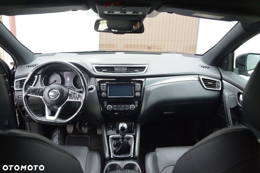 Nissan Qashqai 1.6 DIG-T Tekna+ - 31