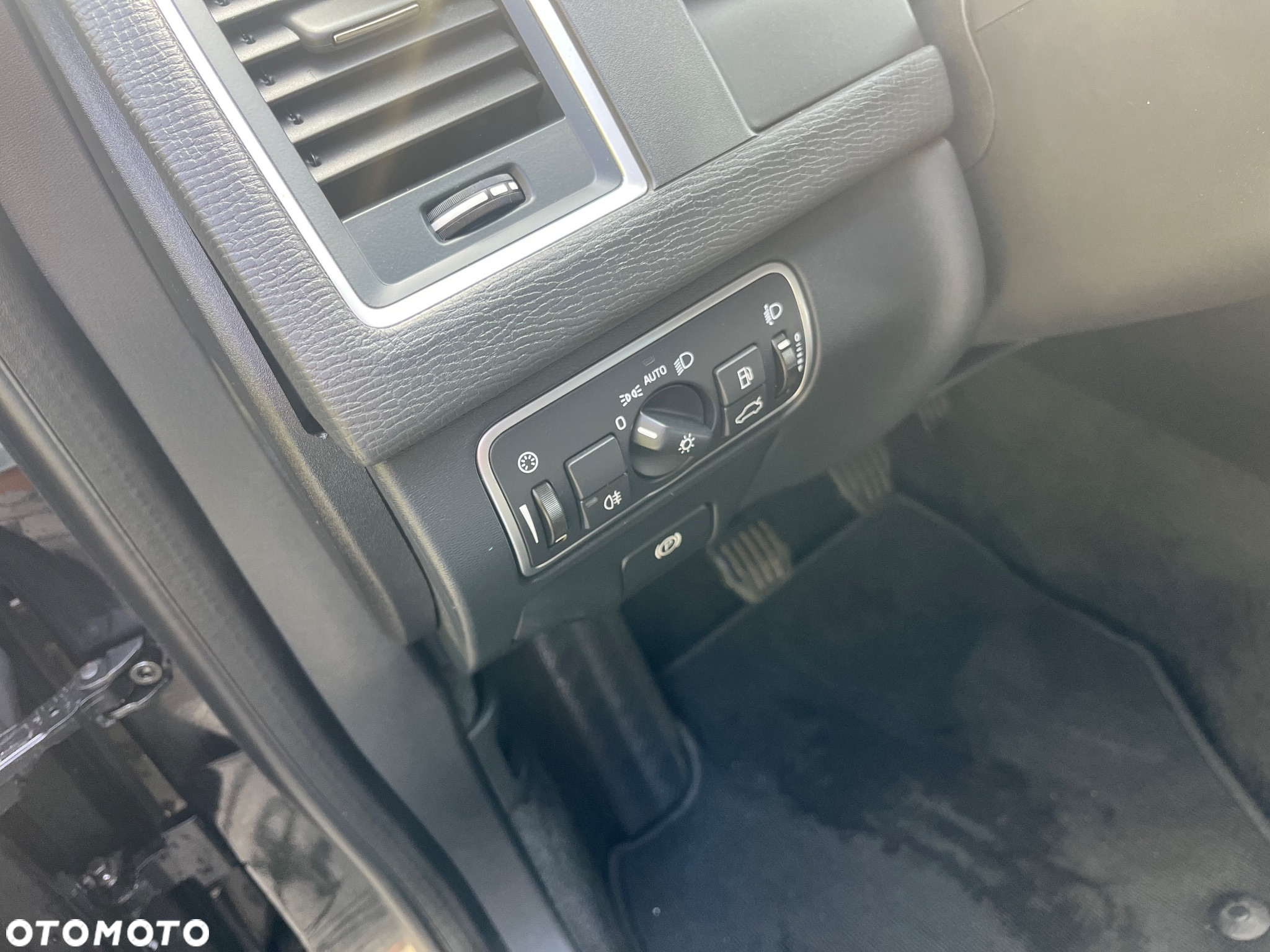 Volvo XC 60 D4 Kinetic - 14